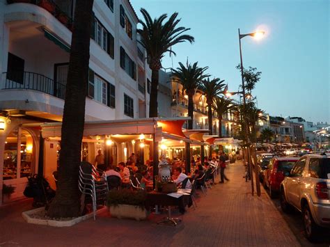 THE 10 BEST Menorca Pubs & Clubs